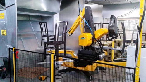 工業(yè)機(jī)器人 智能工廠的基石與未來(lái)——盤點(diǎn)核心應(yīng)用與前沿趨勢(shì)